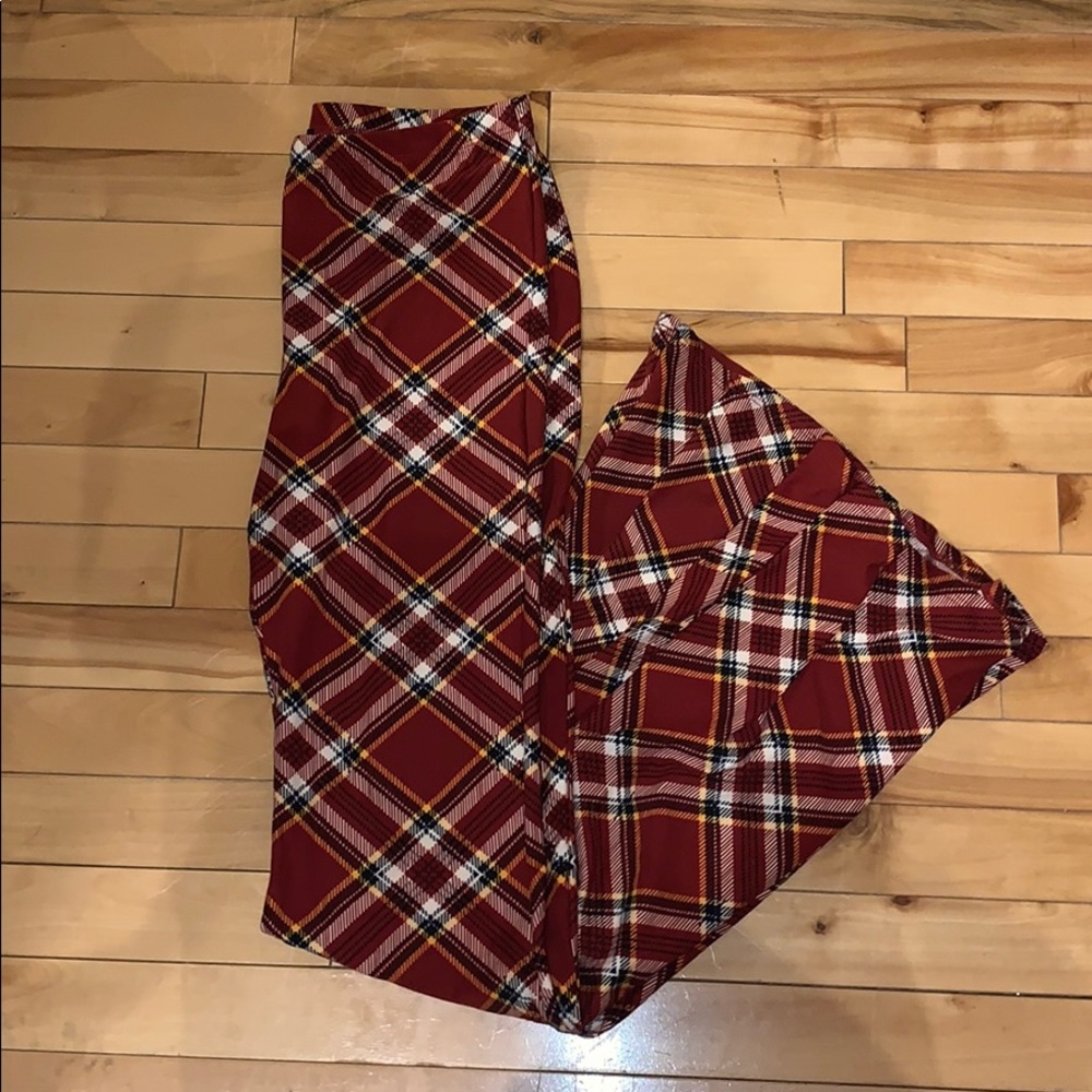 Plaid bell bottoms!